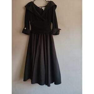Women's size 10 black dress long sleeve v-neck ruched waist collared flare skirt